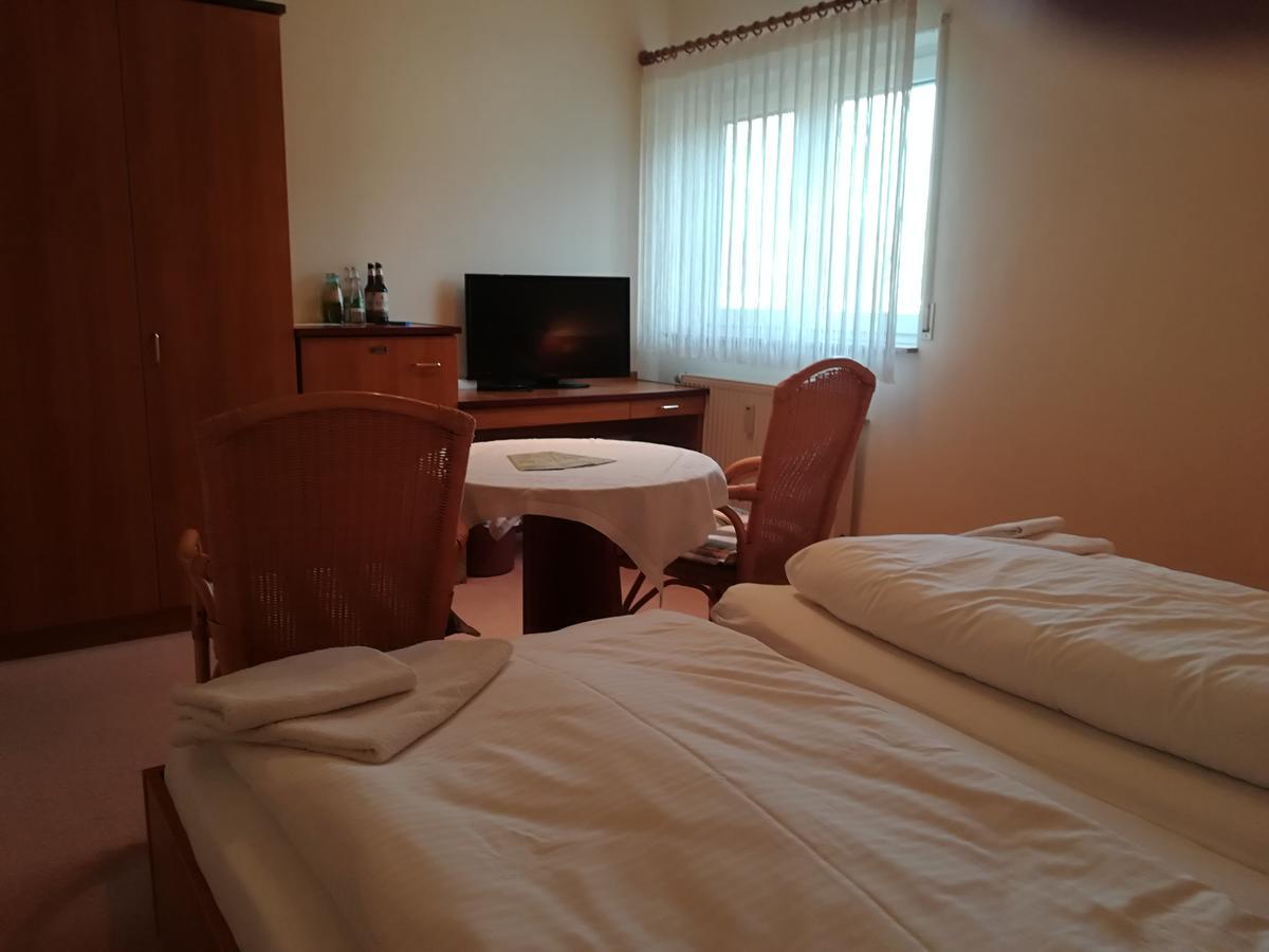Weinbau & Pension "8Zeilen" Golk Экстерьер фото